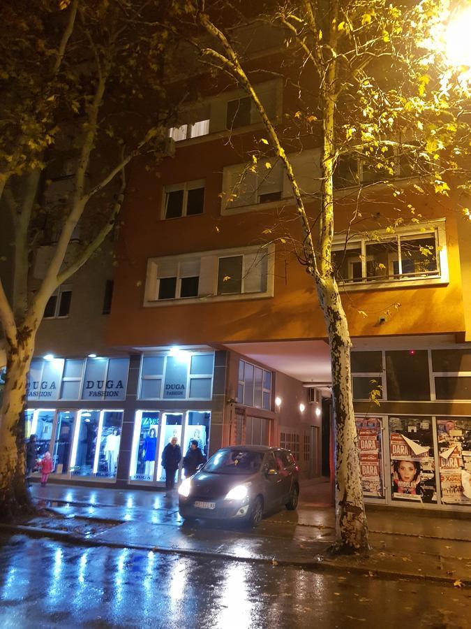 Apartment Gea 18 Novi Sad Exterior foto