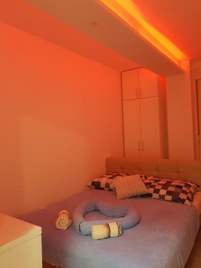 Apartment Gea 18 Novi Sad Exterior foto
